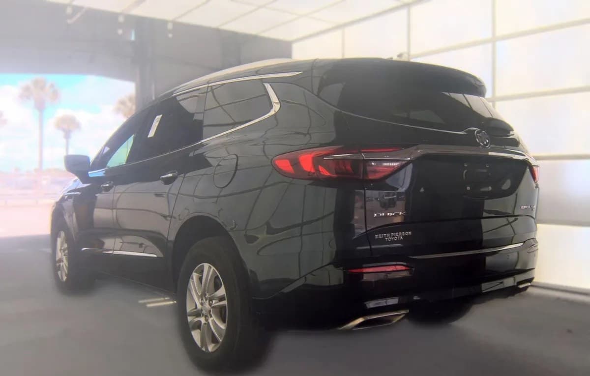 2018 BUICK ENCLAVE Essence 5