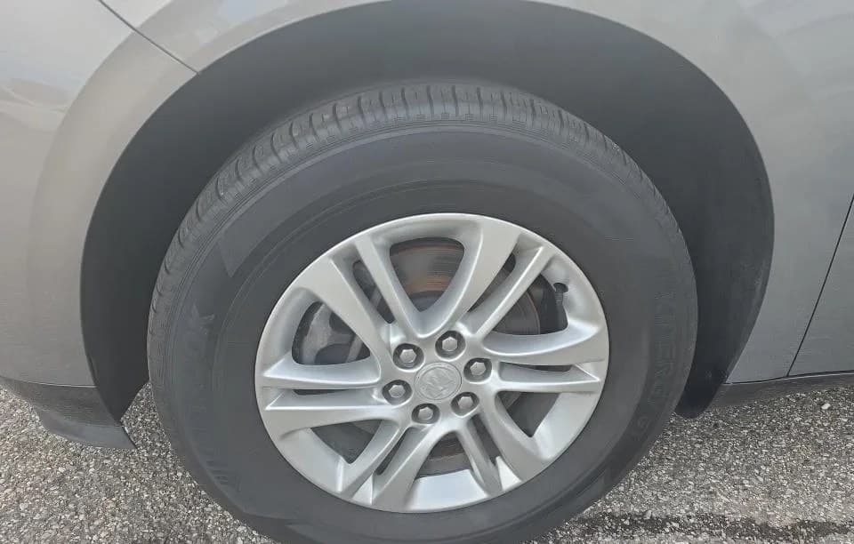 2019 BUICK ENCLAVE Essence 5