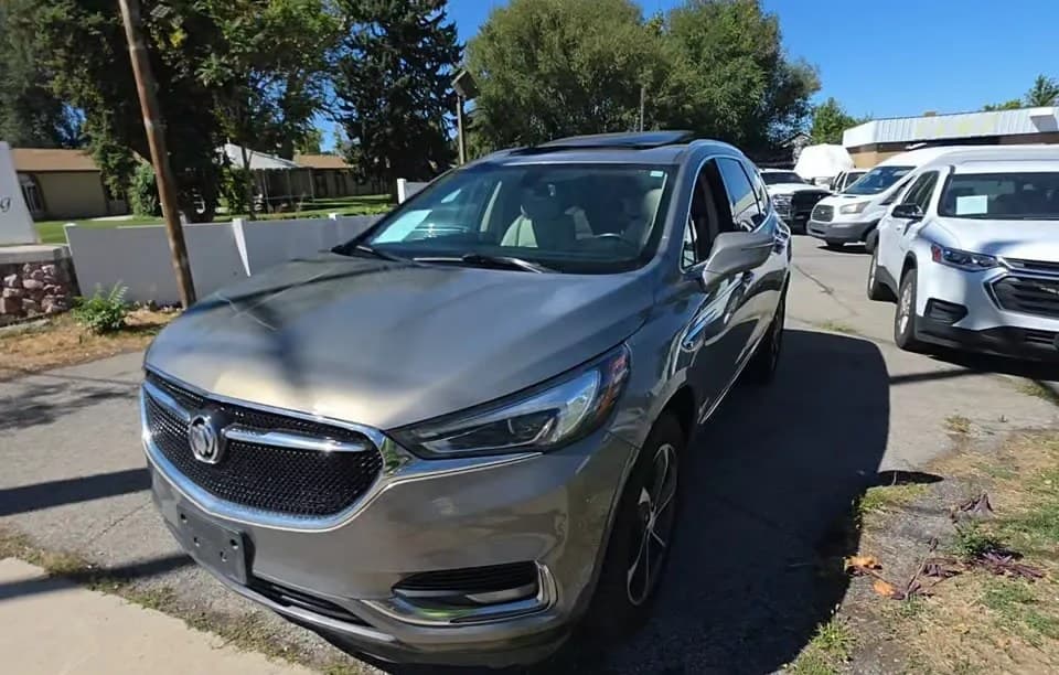 2019 BUICK ENCLAVE Essence 2