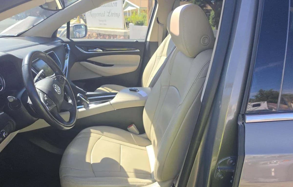 2019 BUICK ENCLAVE Essence 4