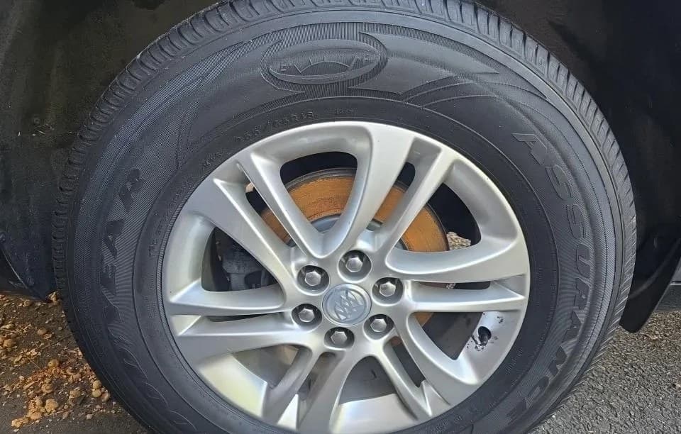 2021 BUICK ENCLAVE Essence 7