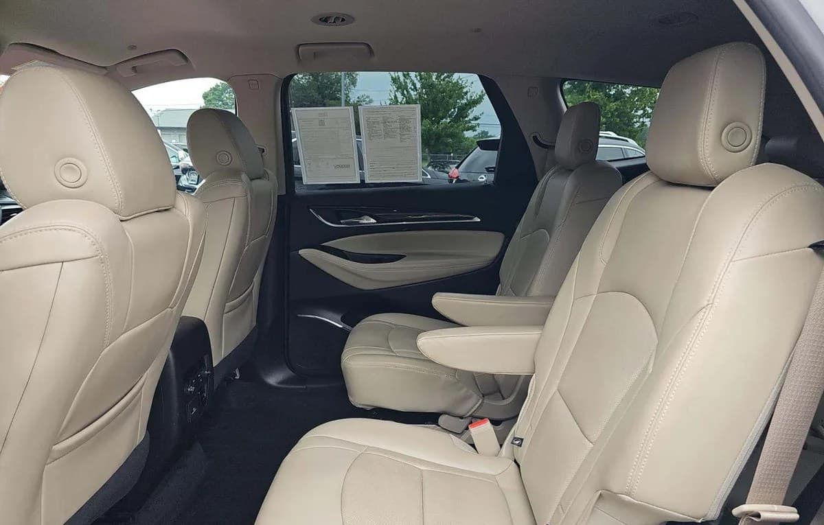 2018 BUICK ENCLAVE Premium 7