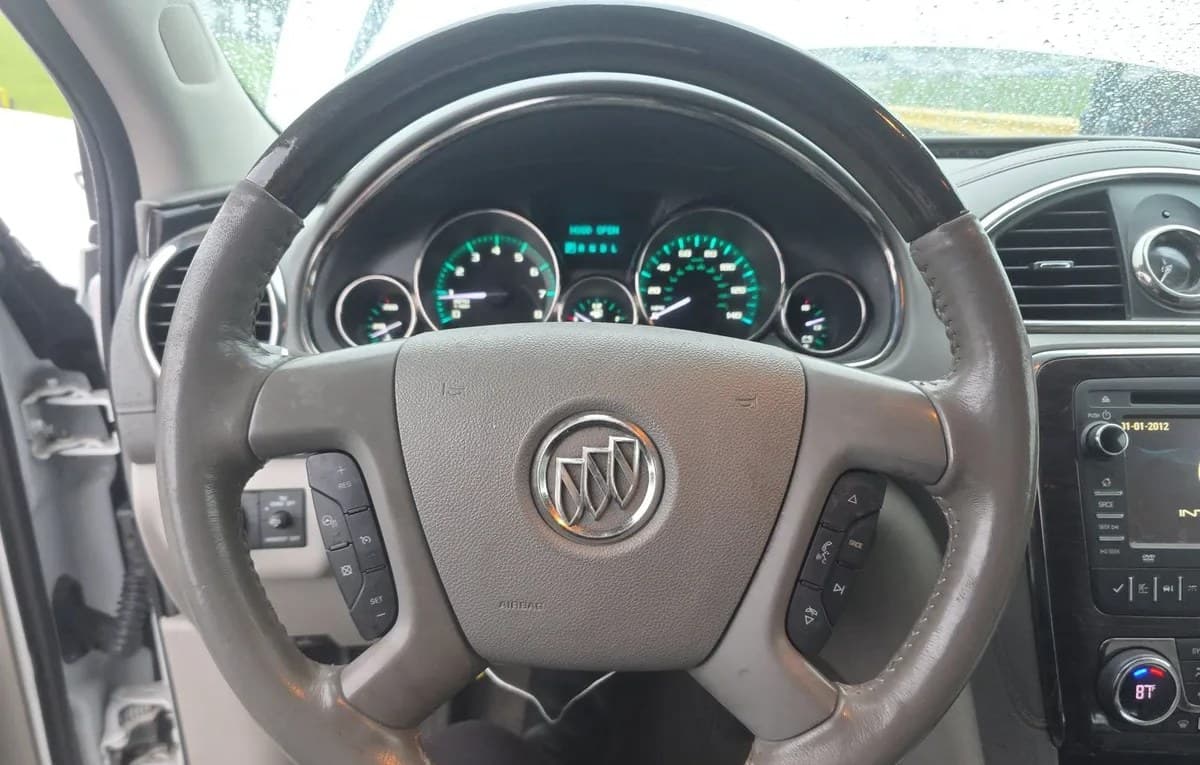 2017 BUICK ENCLAVE Leather 6