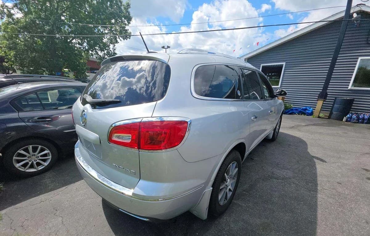 2017 BUICK ENCLAVE Leather 3