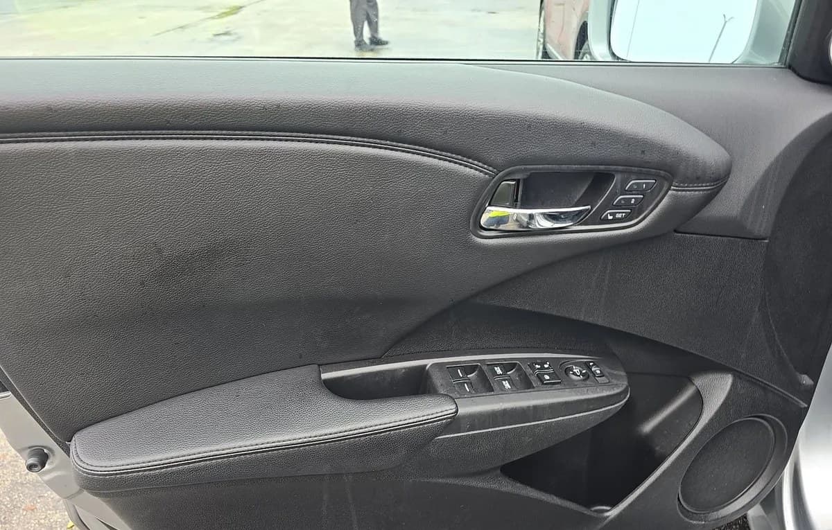 2017 ACURA RDX Base 6