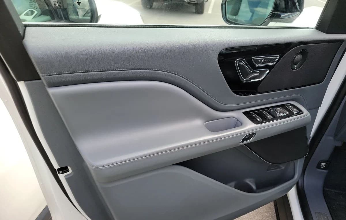 2020 LINCOLN AVIATOR Reserve 6