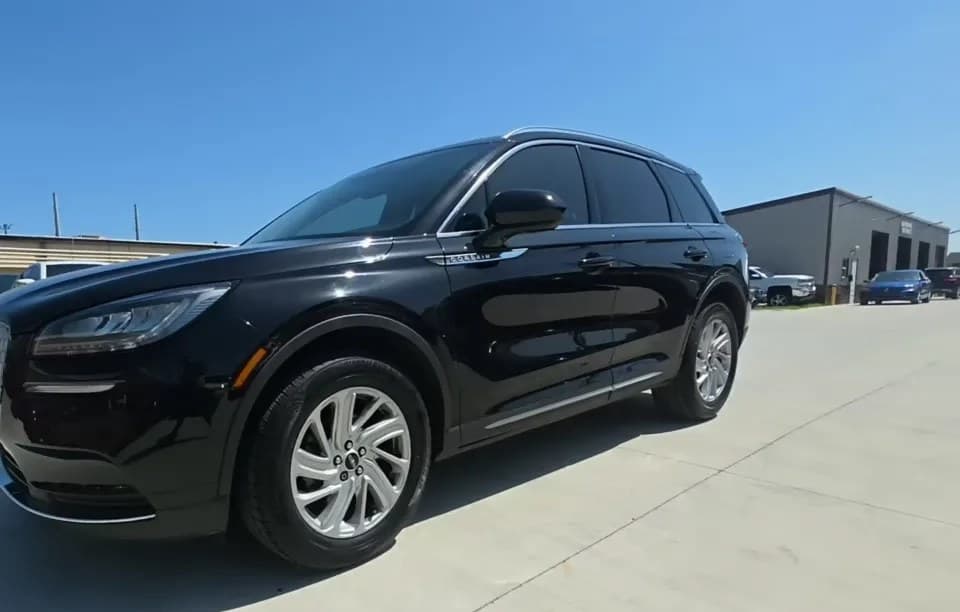 2021 LINCOLN CORSAIR Standard 2