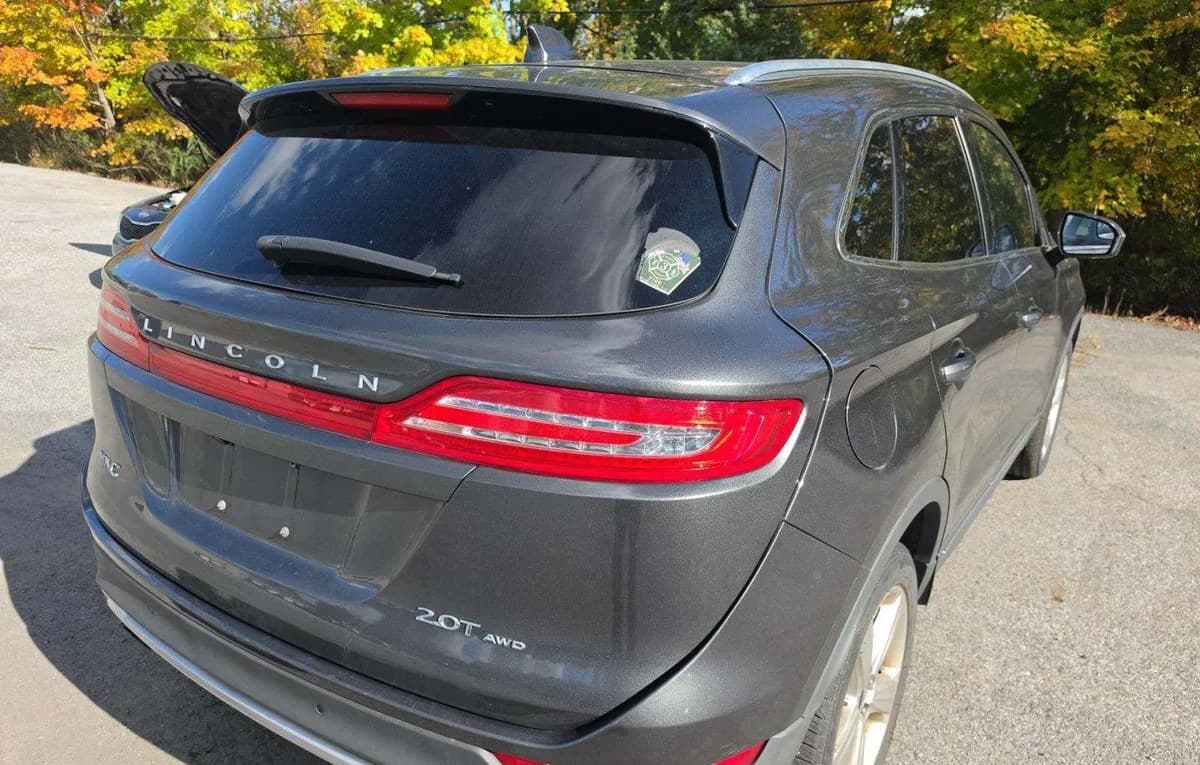 2018 LINCOLN MKC Premiere 4