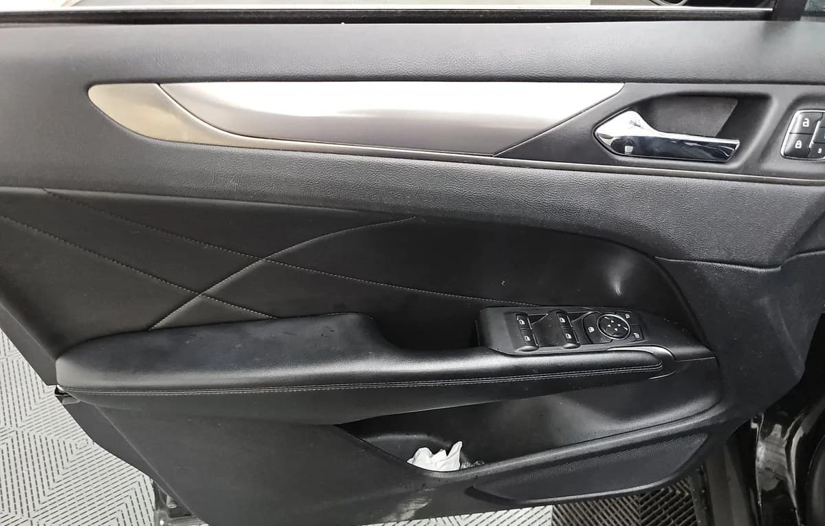 2018 LINCOLN MKC Premiere 6