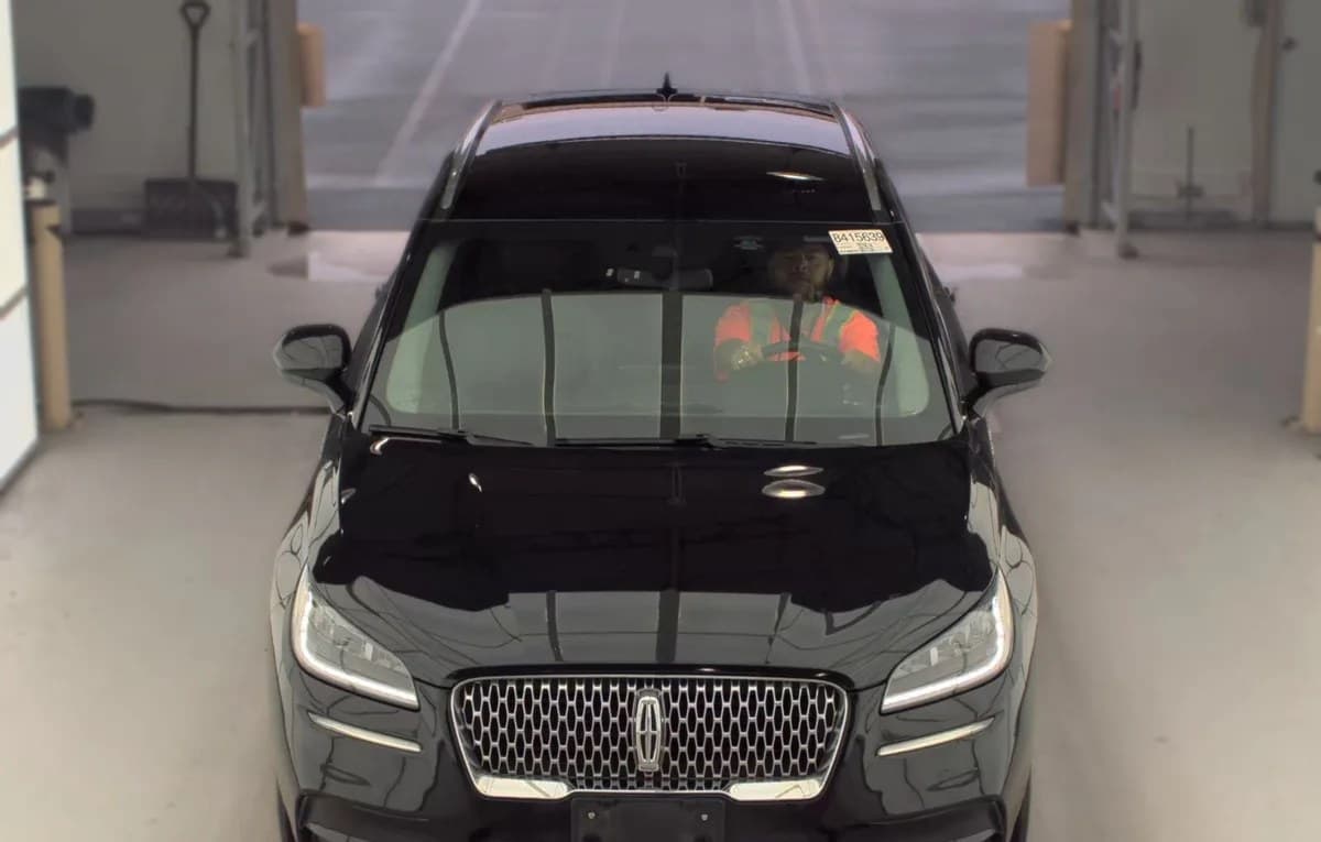 2022 LINCOLN CORSAIR STANDARD 3