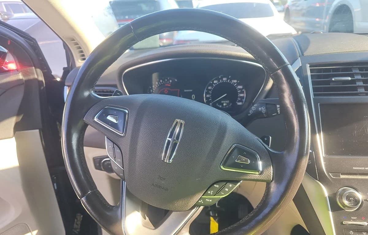 2019 LINCOLN MKC Select 7