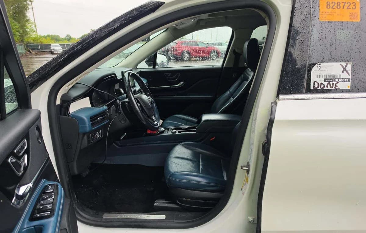 2020 LINCOLN CORSAIR Reserve 4
