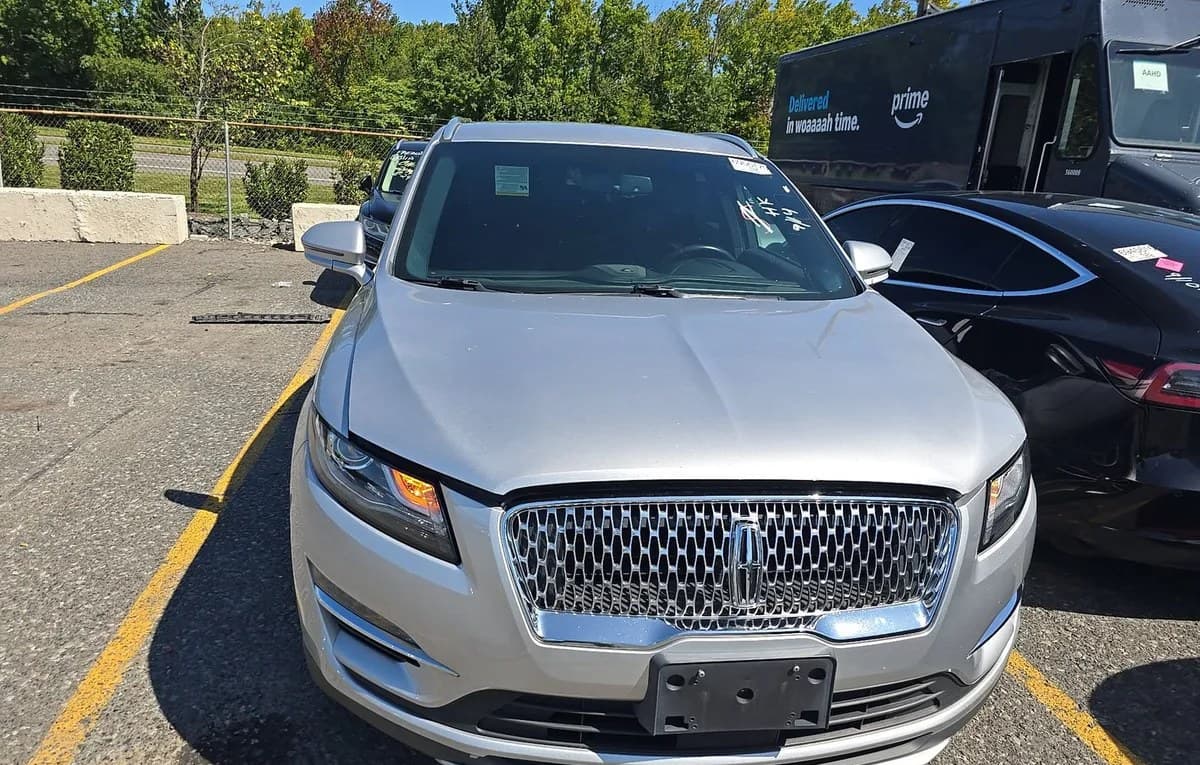 2019 LINCOLN MKC Select 2