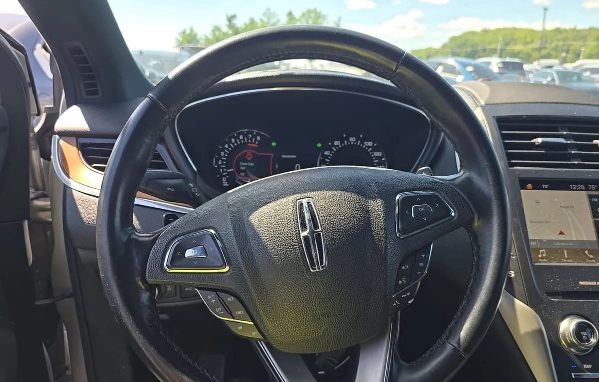 2019 LINCOLN MKC Select 6