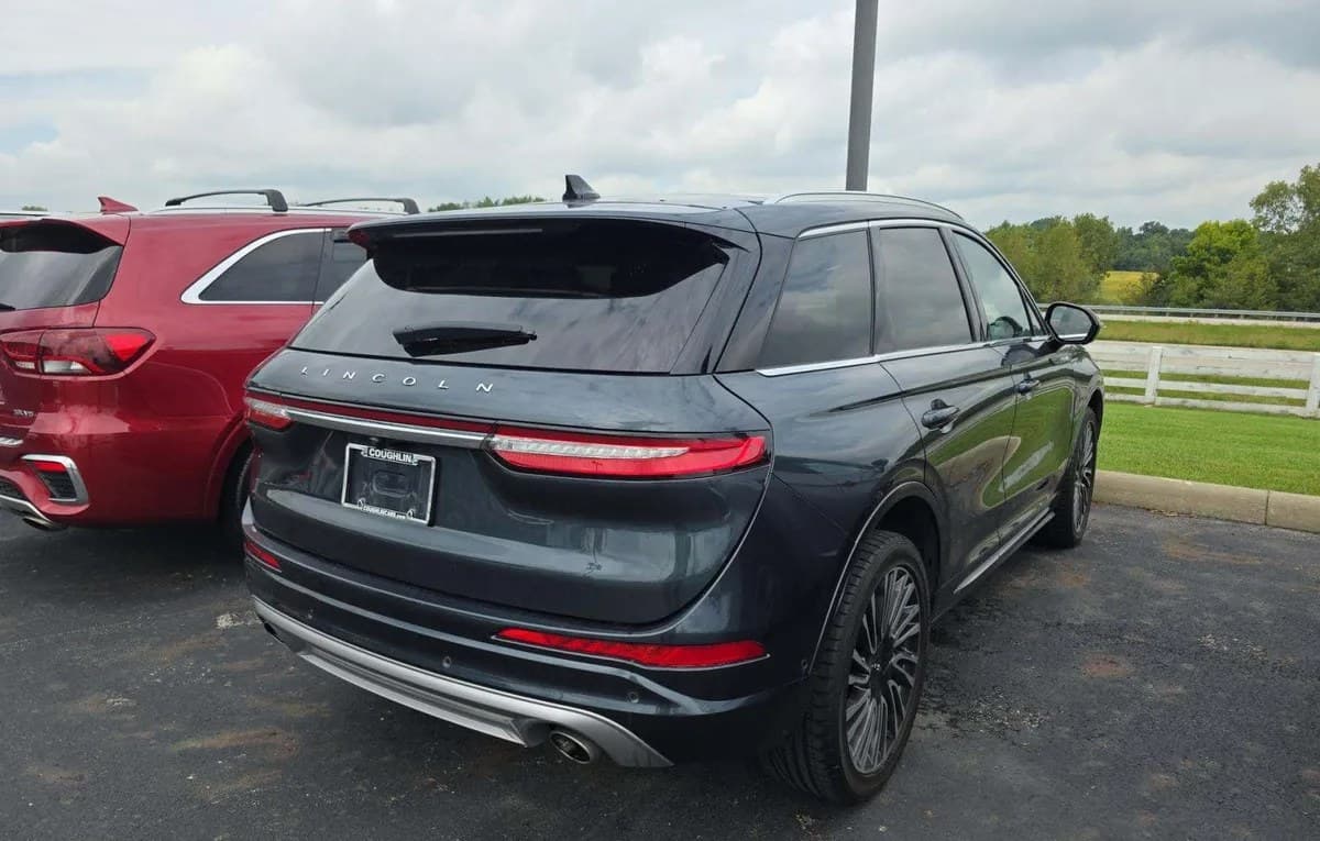 2020 LINCOLN CORSAIR Reserve 4