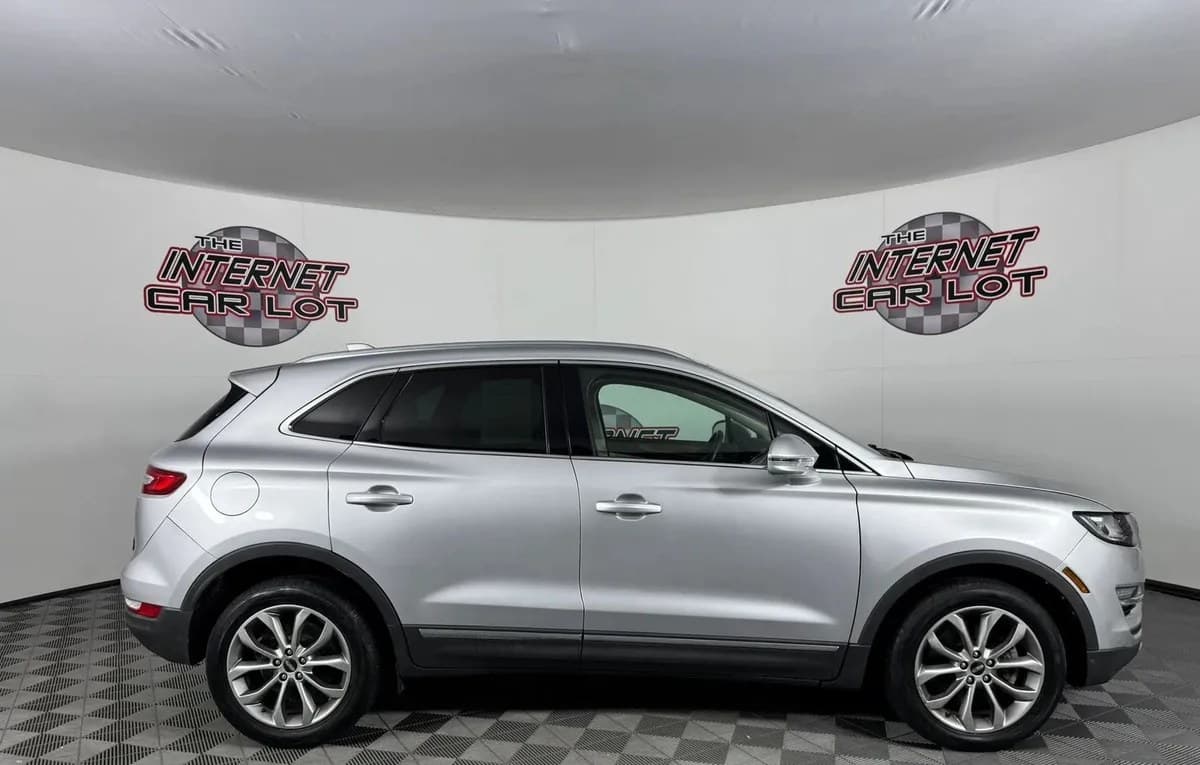 2019 LINCOLN MKC Select 5