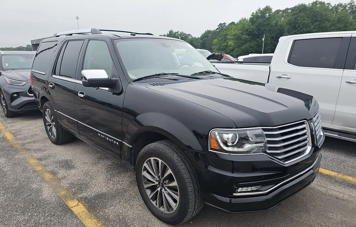 2017 LINCOLN NAVIGATOR Select 4