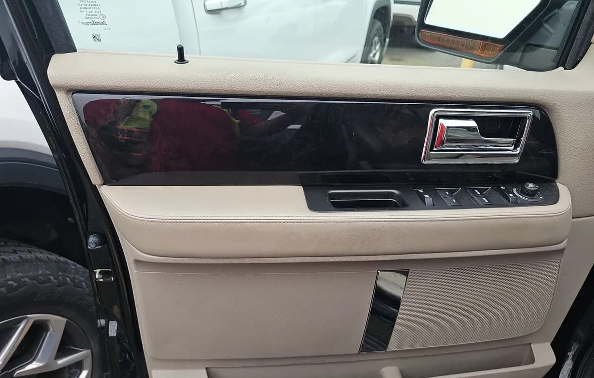 2017 LINCOLN NAVIGATOR Select 6