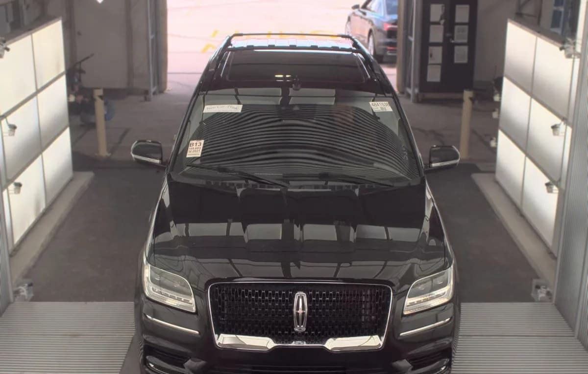 2021 LINCOLN NAVIGATOR Reserve 3