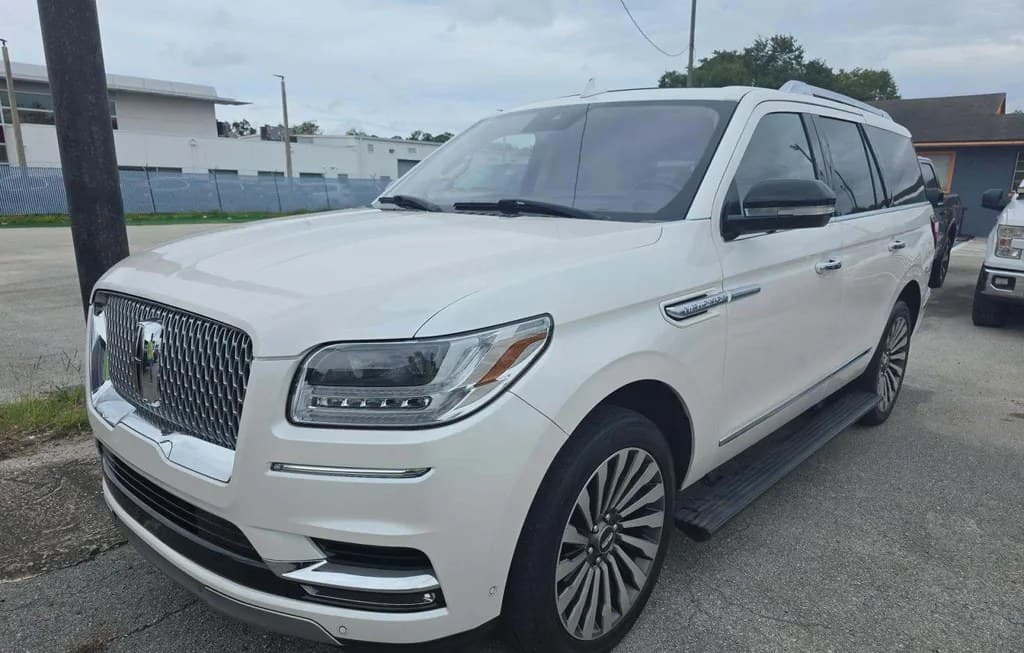 2019 LINCOLN NAVIGATOR RESERVE