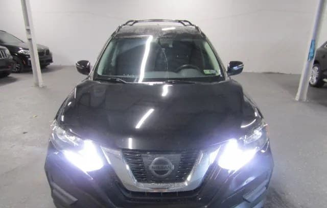 2017 NISSAN ROGUE SV 2