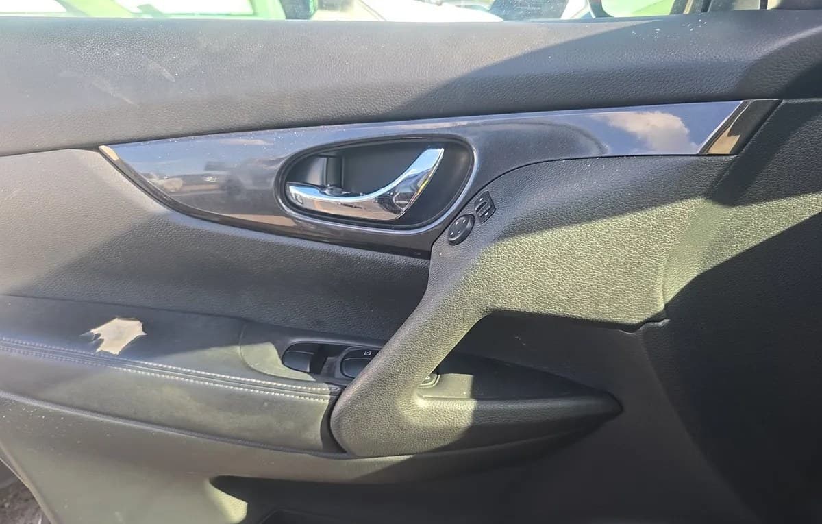 2017 NISSAN ROGUE S 6