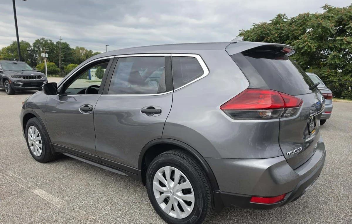 2019 NISSAN ROGUE S 3