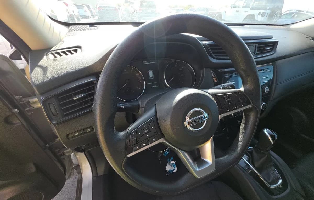 2017 NISSAN ROGUE S 7