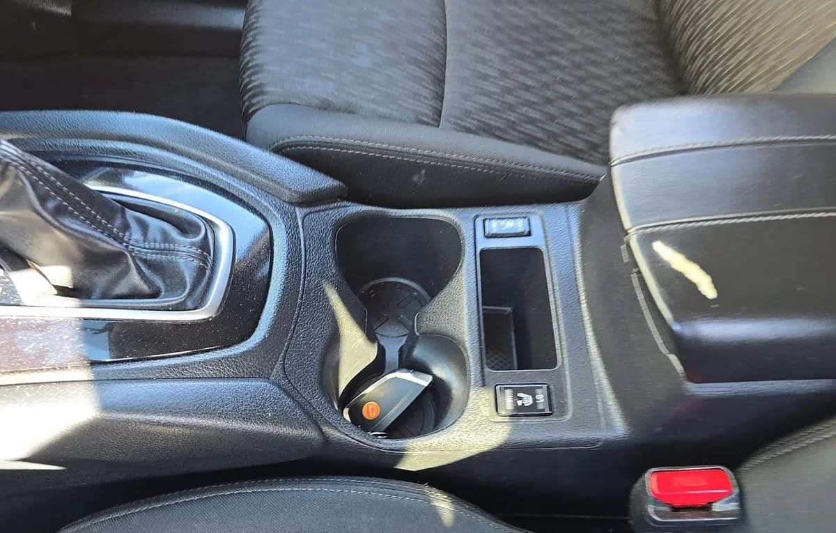 2017 NISSAN ROGUE SV 5