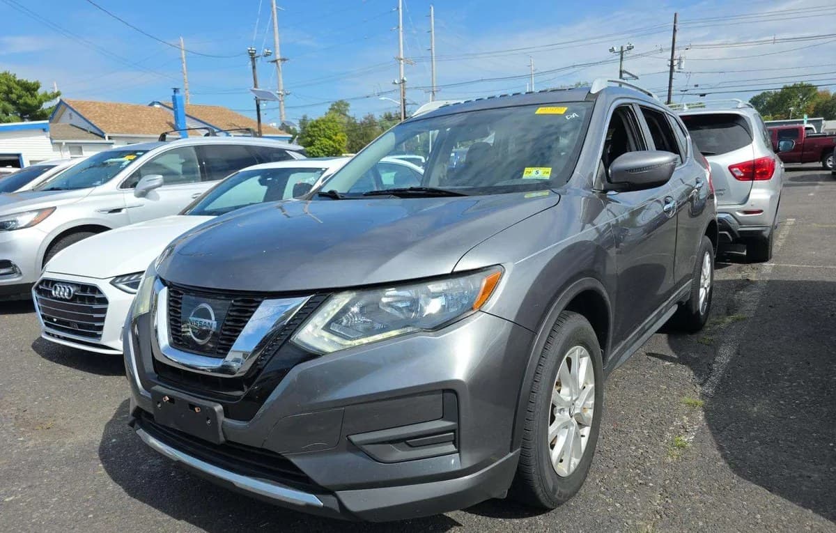2017 NISSAN ROGUE SV 2