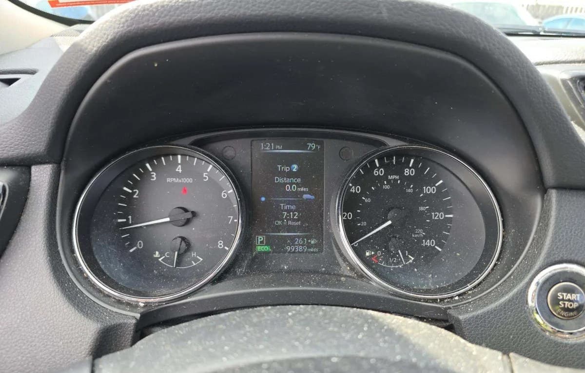2017 NISSAN ROGUE SV 6