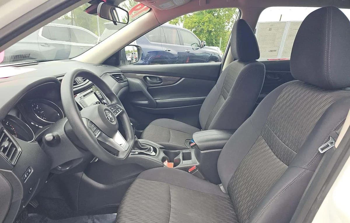 2019 NISSAN ROGUE S 4