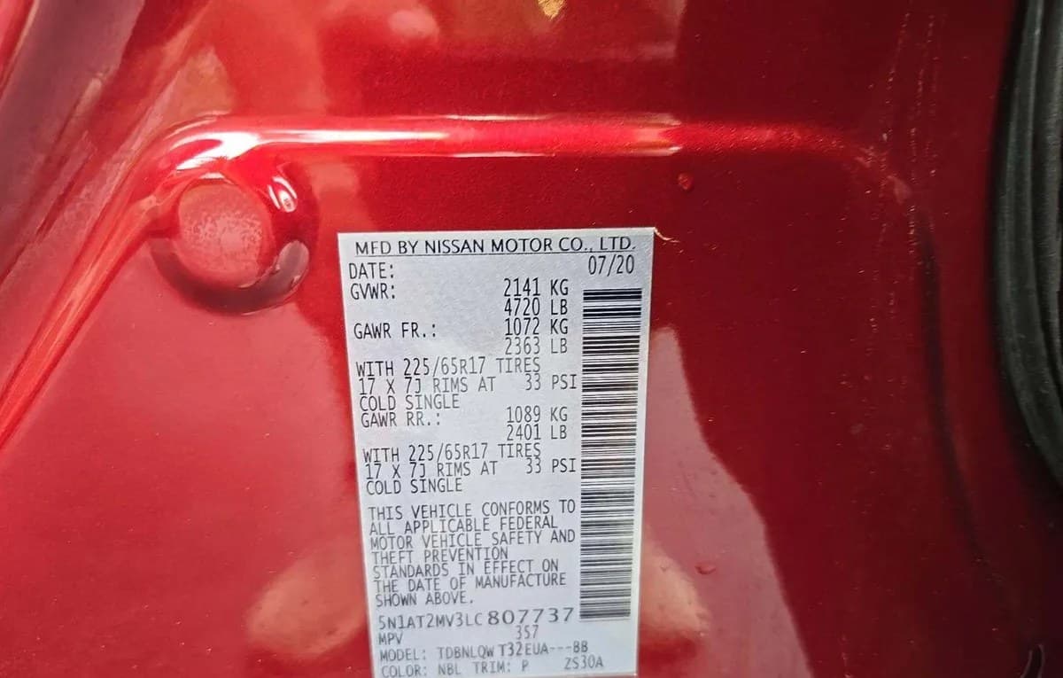 2020 NISSAN ROGUE SV 3