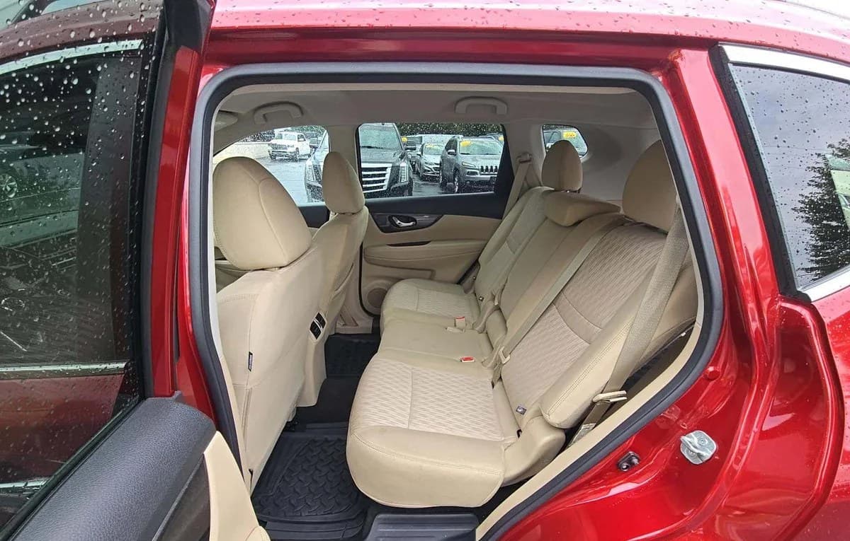 2020 NISSAN ROGUE SV 7