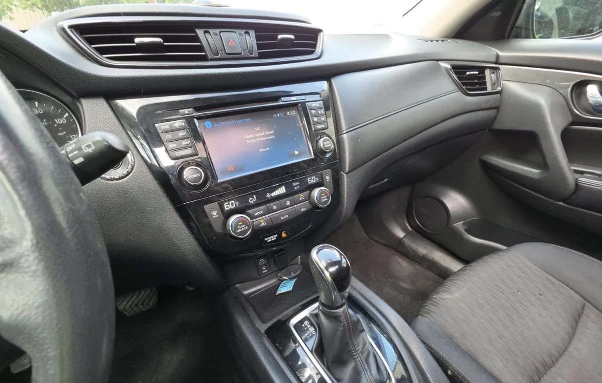 2017 NISSAN ROGUE SV 7