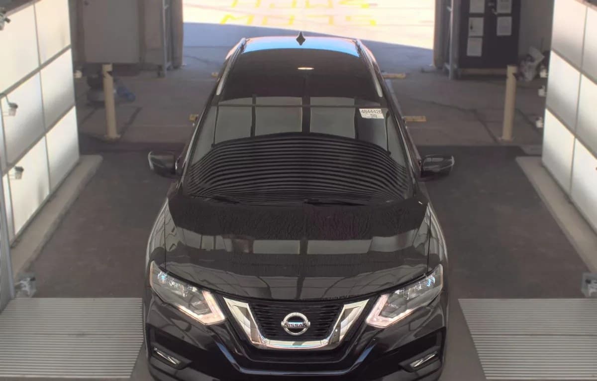 2017 NISSAN ROGUE SV 3