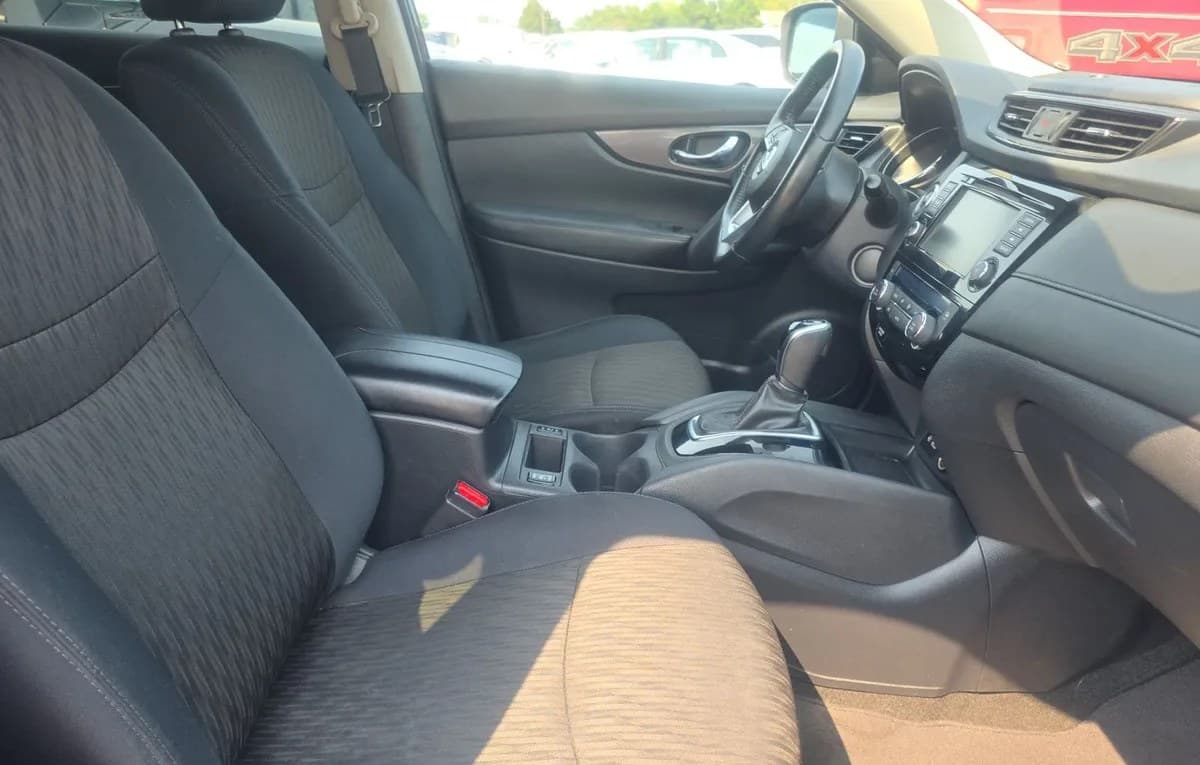 2019 NISSAN ROGUE SV 5