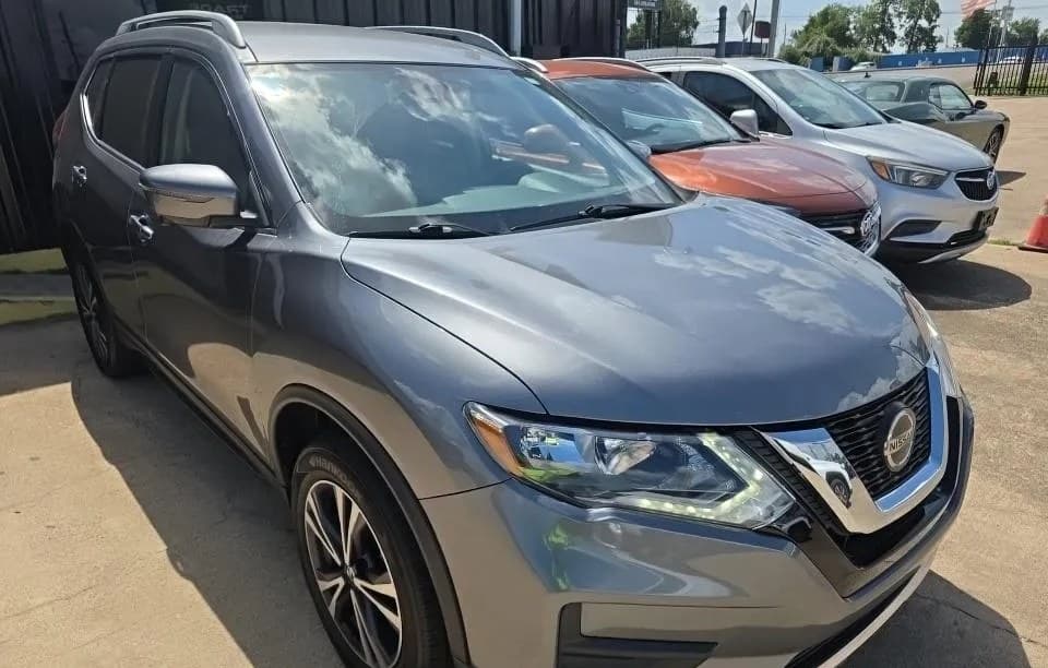 2020 NISSAN ROGUE SV 4