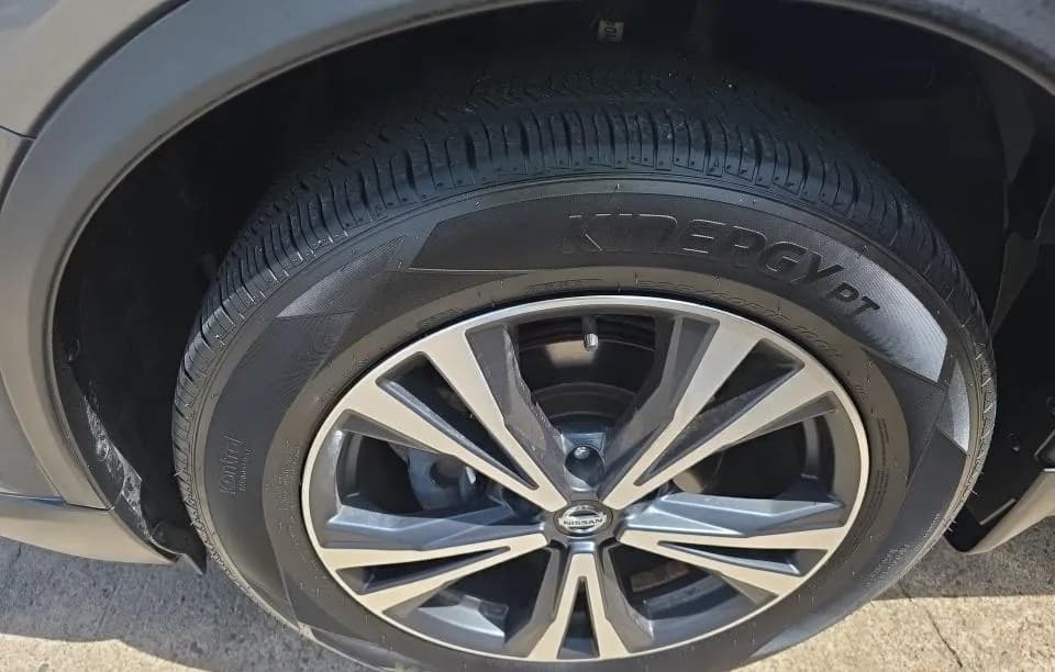 2020 NISSAN ROGUE SV 5