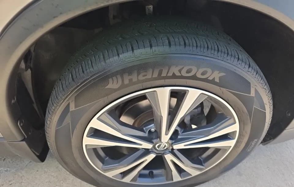 2020 NISSAN ROGUE SV 6