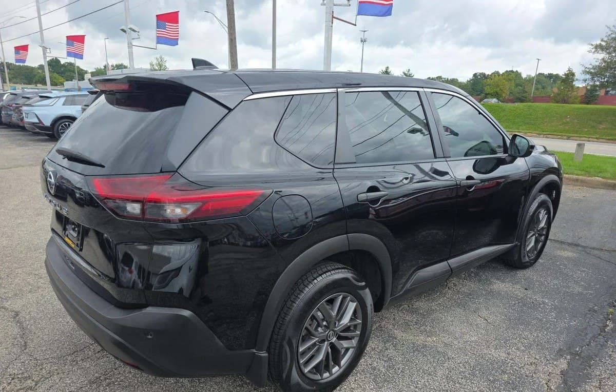 2021 NISSAN ROGUE S 4