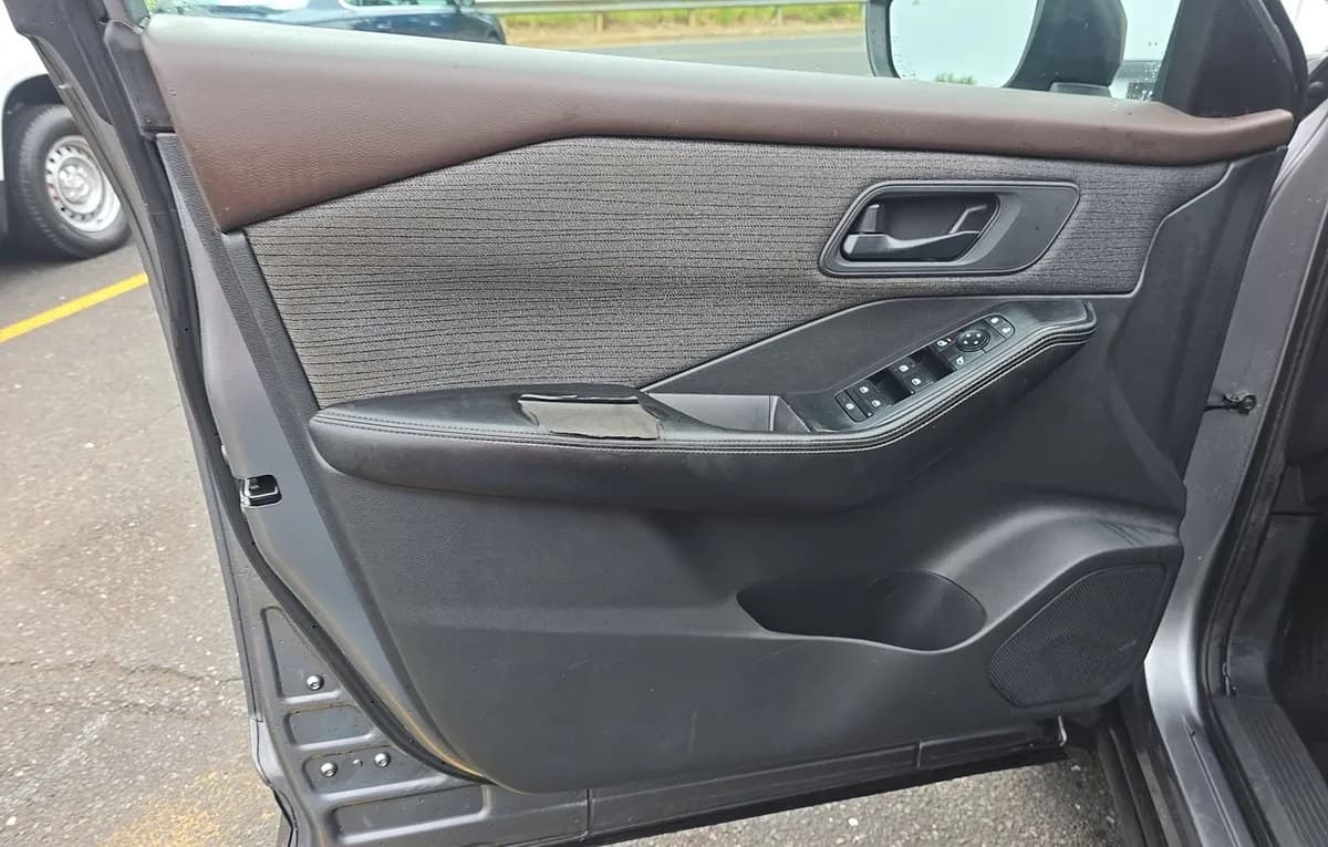 2021 NISSAN ROGUE S 6