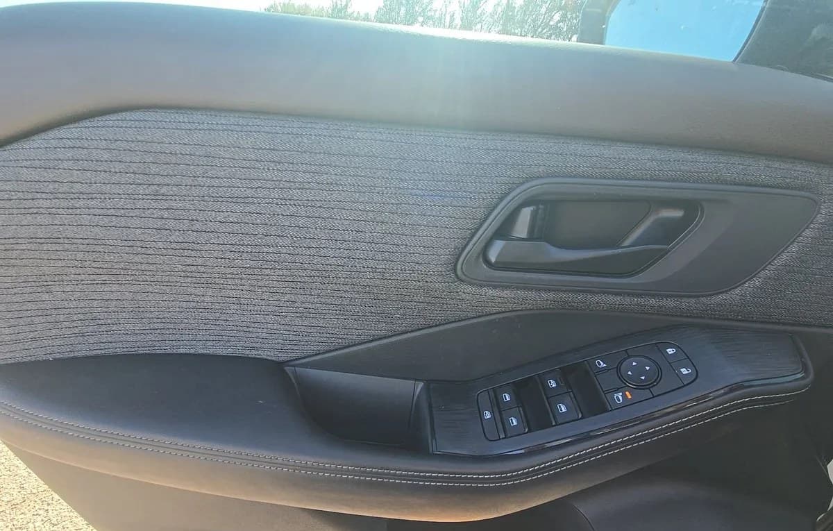 2021 NISSAN ROGUE S 6