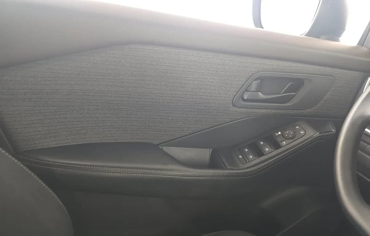 2021 NISSAN ROGUE S 6