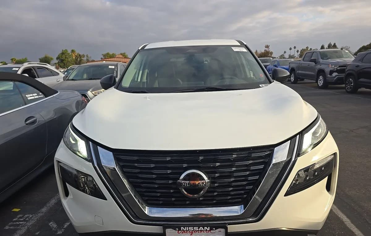 2021 NISSAN ROGUE S 3