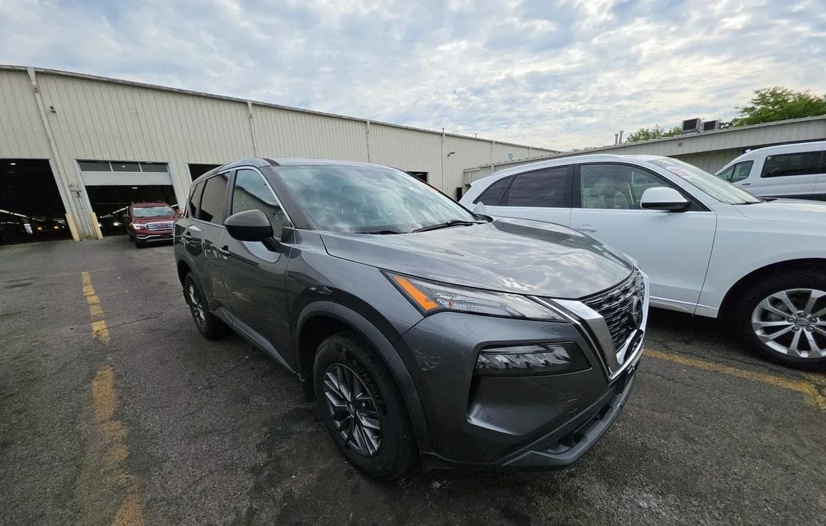 2021 NISSAN ROGUE S 4