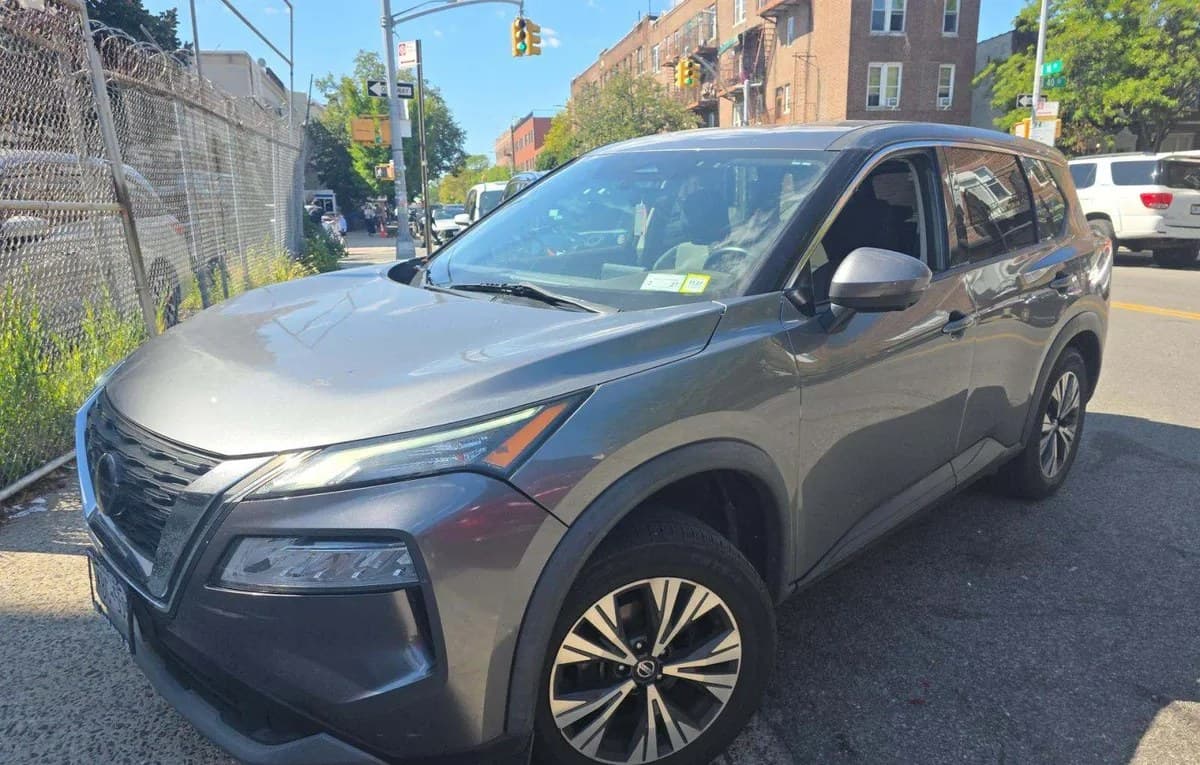 2021 NISSAN ROGUE SV 2