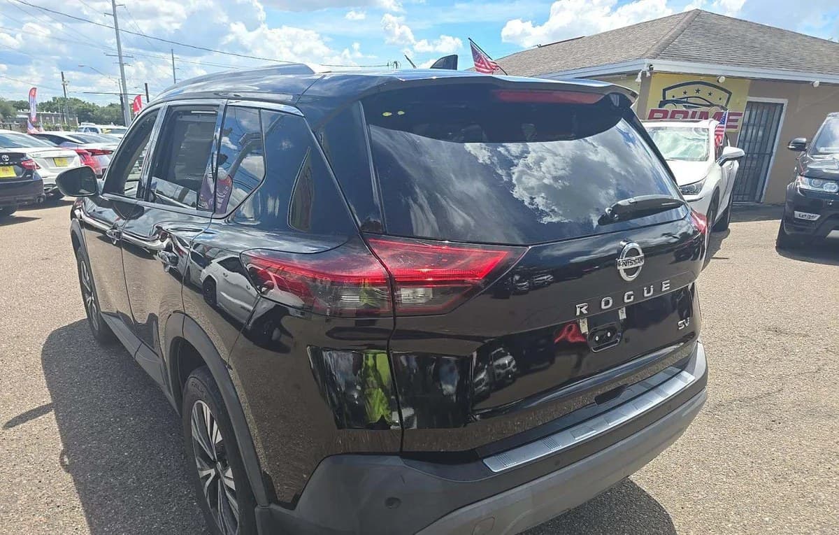 2021 NISSAN ROGUE SV 3