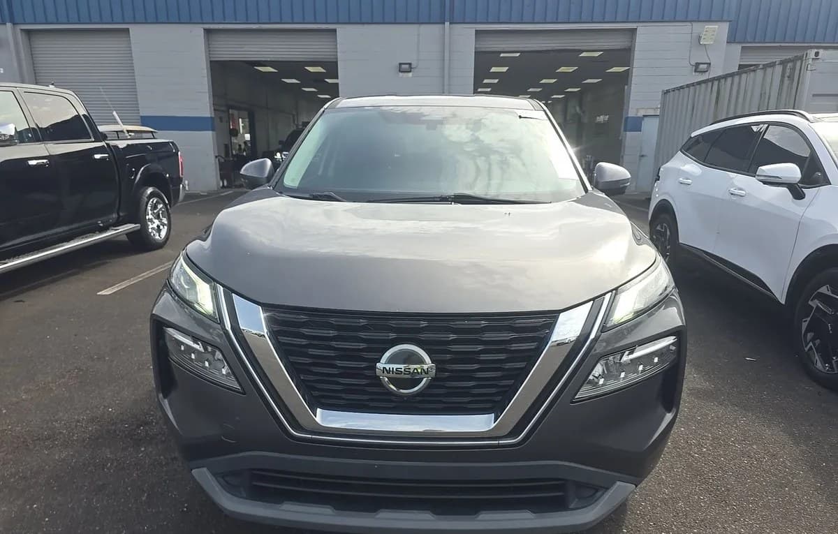 2021 NISSAN ROGUE SV 3