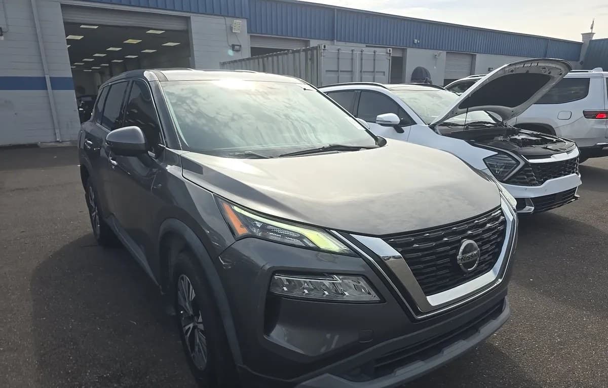 2021 NISSAN ROGUE SV 4